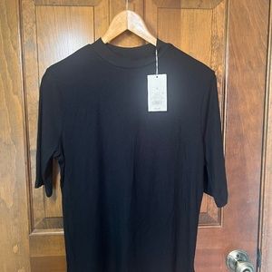 Medium A New Day Black Ribbed T-Shirt